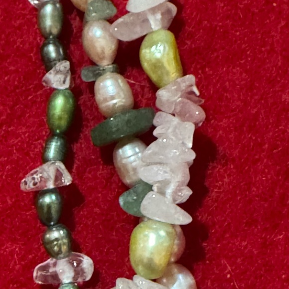 Sterlinging silver pearl and quartz 3 strand 18 inch necklace - Picture 2 of 3